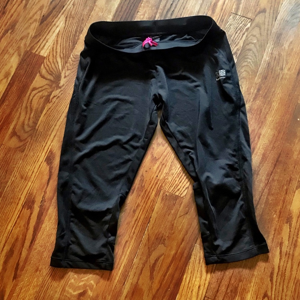 Women’s athletic leggings